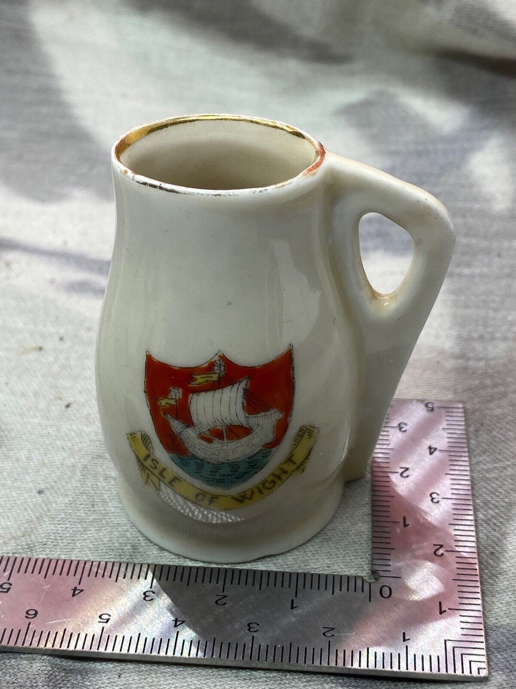 Original Vintage Crested China Ware Jug, Isle of Wight