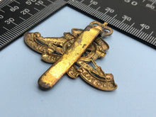 Load image into Gallery viewer, Genuine British Army Royal Artillery Cap Badge - Queen&#39;s Crown
