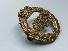 Load image into Gallery viewer, Victorian Crown British Army 2nd Dragoon Guards (The Bays) Cap Badge
