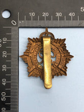 Charger l&#39;image dans la galerie, Original WW2 British Army RASC Royal Army Service Corps Cap Badge
