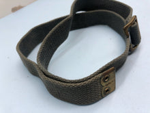 Charger l&#39;image dans la galerie, Original British RAF 37 Pattern Webbing Equipment Strap
