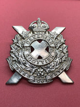 Load image into Gallery viewer, Original WW2 Era Canadian Scottish Regiment Cap Badge
