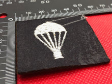 Load image into Gallery viewer, British Army Parachute Course Trained Paratrooper Bulb
