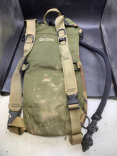 Load image into Gallery viewer, Genuine British Army DPM Camouflaged Individual Hydration System - The Militaria Shop
