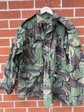 Load image into Gallery viewer, Original British Army 1968 Pattern Combat Smock Jacket - Size 2 - 40&quot; Chest
