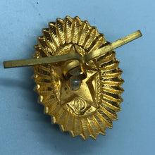 Load image into Gallery viewer, Original Army Cap Badge - Soviet Officers - The Militaria Shop
