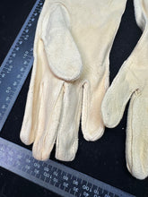 Load image into Gallery viewer, Original RAF Royal Air Force Chamois Inner Flying Gloves - WW2 Pattern
