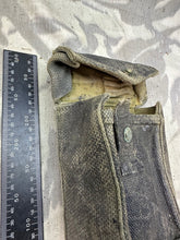 Charger l&#39;image dans la galerie, Original WW2 Canadian Army 37 Pattern Bren Pouch - WW2 Dated - Used Condition
