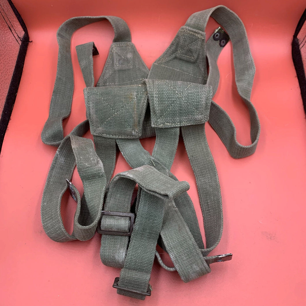 British Army WW2 Original Set of 44 Pattern Shoulder Straps / Cross Straps