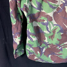 Load image into Gallery viewer, Genuine British Army DPM Camouflaged Paratrooper Royal Marine Commando Jacket
