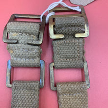 Charger l&#39;image dans la galerie, Original WW2 British Army 37 Pattern Webbing Brace Adaptors Pair
