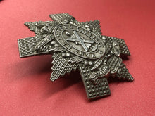 Load image into Gallery viewer, Original WW1 Highland Cyclist Battalion Territorial Forces Cap Badge
