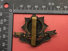 Load image into Gallery viewer, Original WW1 British Army Cap Badge - Worcestershire Regiment
