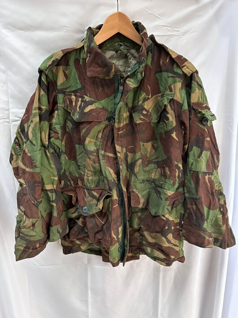 Genuine British Army Surplus DPM Camouflaged 1968 Pattern Smock - Size 36" Chest - The Militaria Shop
