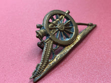 Load image into Gallery viewer, Original WW1 / WW2 British Army Brass Collar Badge Royal Artillery Cannon
