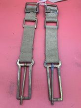 Charger l&#39;image dans la galerie, Original WW2 British Army 37 Pattern Webbing Brace Adaptors Pair
