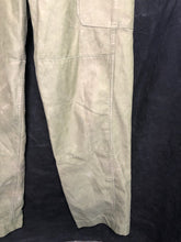 Lade das Bild in den Galerie-Viewer, Image #4
