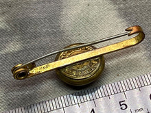 Load image into Gallery viewer, Original British Army Victorian Crown Cameron Highlanders Button Brooch
