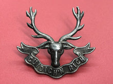 Charger l&#39;image dans la galerie, Original WW1 British Army Seaforth Highlanders Cap Badge
