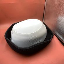 Lade das Bild in den Galerie-Viewer, Image #4
