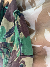 Charger l&#39;image dans la galerie, Genuine British Army Smock Combat Jungle DPM Camouflage - Size 40&quot; Chest
