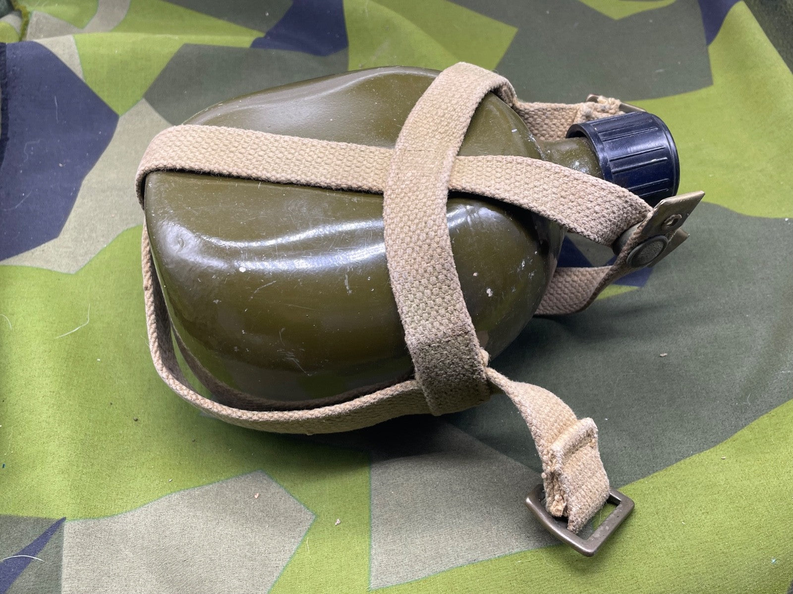 Interesting Waterbottle - Unknown Origin - The Militaria Shop