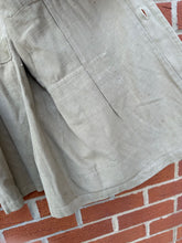 Lade das Bild in den Galerie-Viewer, Original WW2 British Army Khaki Drill Jacket - 38&quot; Chest
