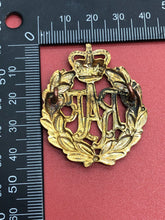 Load image into Gallery viewer, Genuine British Royal Air Force RAF Cap Badge
