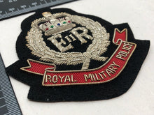Charger l&#39;image dans la galerie, British Army Bullion Embroidered Blazer Badge - Royal Military Police
