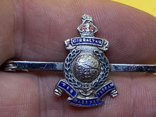 Load image into Gallery viewer, Original WW1 / WW2 Enamel &amp; White Metal Royal Marines Sweetheart Brooch
