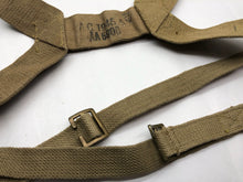 Charger l&#39;image dans la galerie, Original WW2 British Army 37 Pattern Stretcher Bearer Straps 1945 Dated
