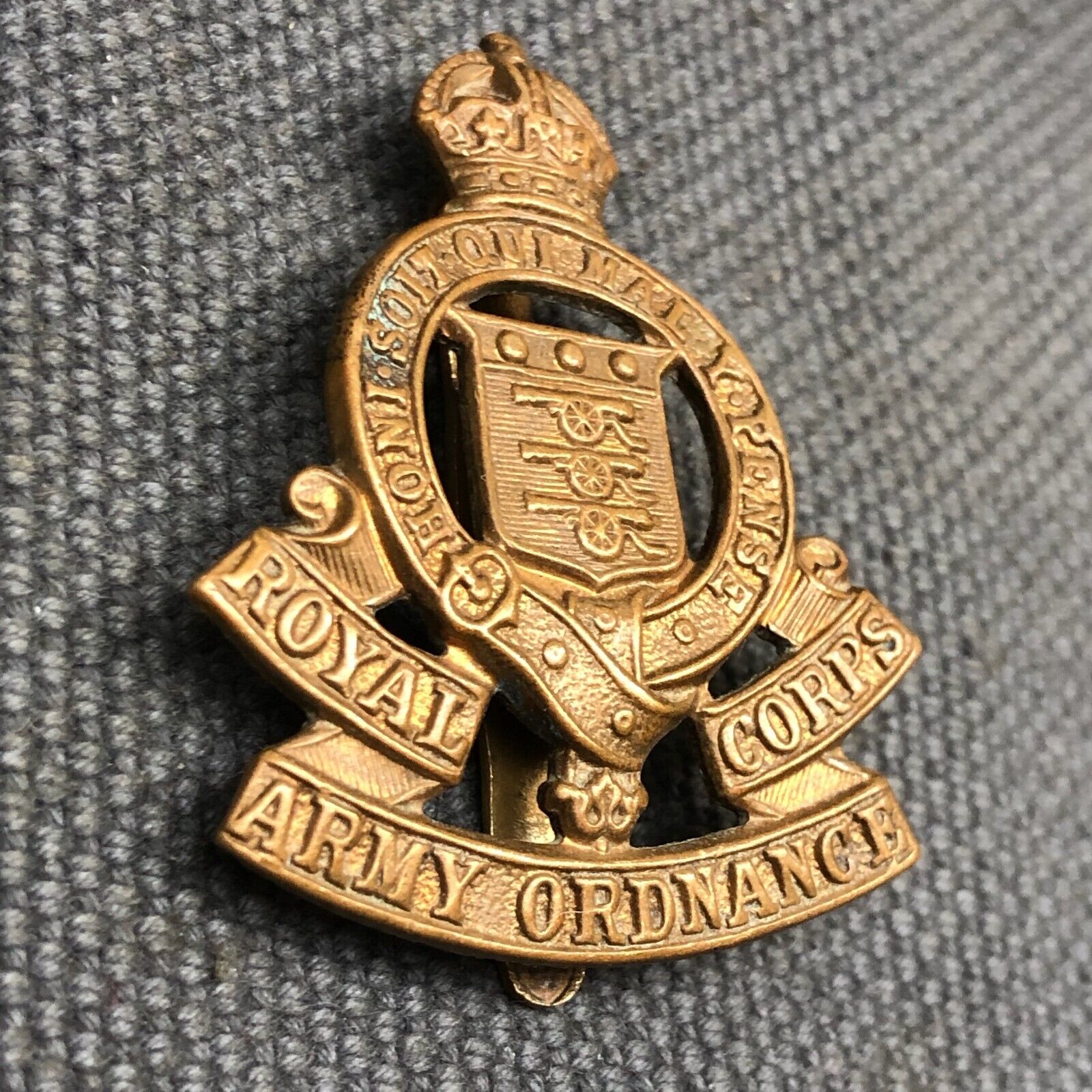 Original WW2 British Army Cap Badge - Royal Army Ordnance Corps - The Militaria Shop