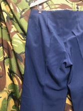 Lade das Bild in den Galerie-Viewer, Image #7
