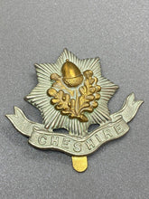 Lade das Bild in den Galerie-Viewer, Original WW1 British Army Cheshire Regiment Cap Badge
