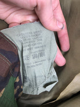 Load image into Gallery viewer, Genuine British Army DPM Waterproof Trousers - Size 180/104
