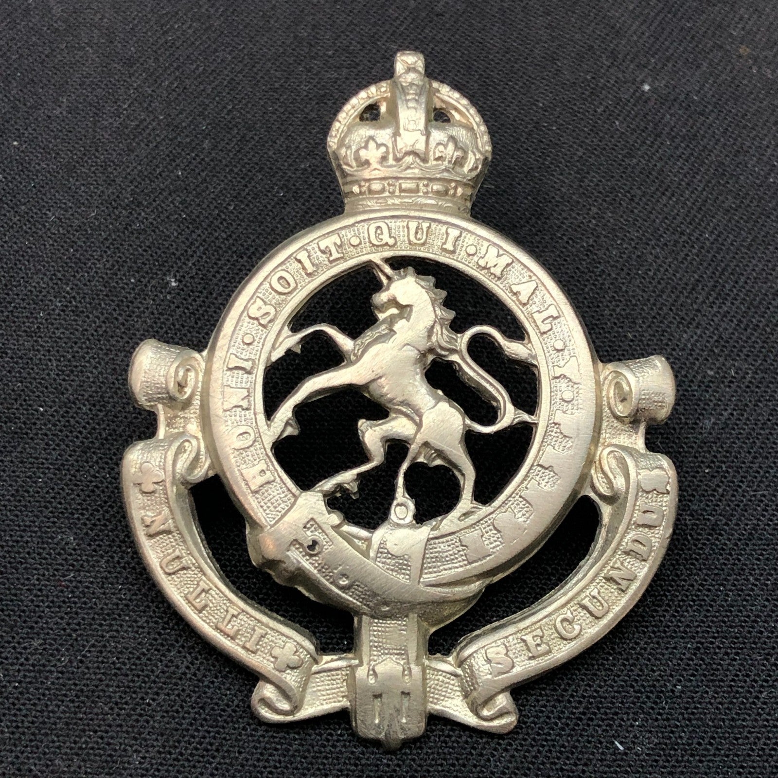 Original WW2 Canadian Army Cap Badge - Governor General's Horse Guards - The Militaria Shop