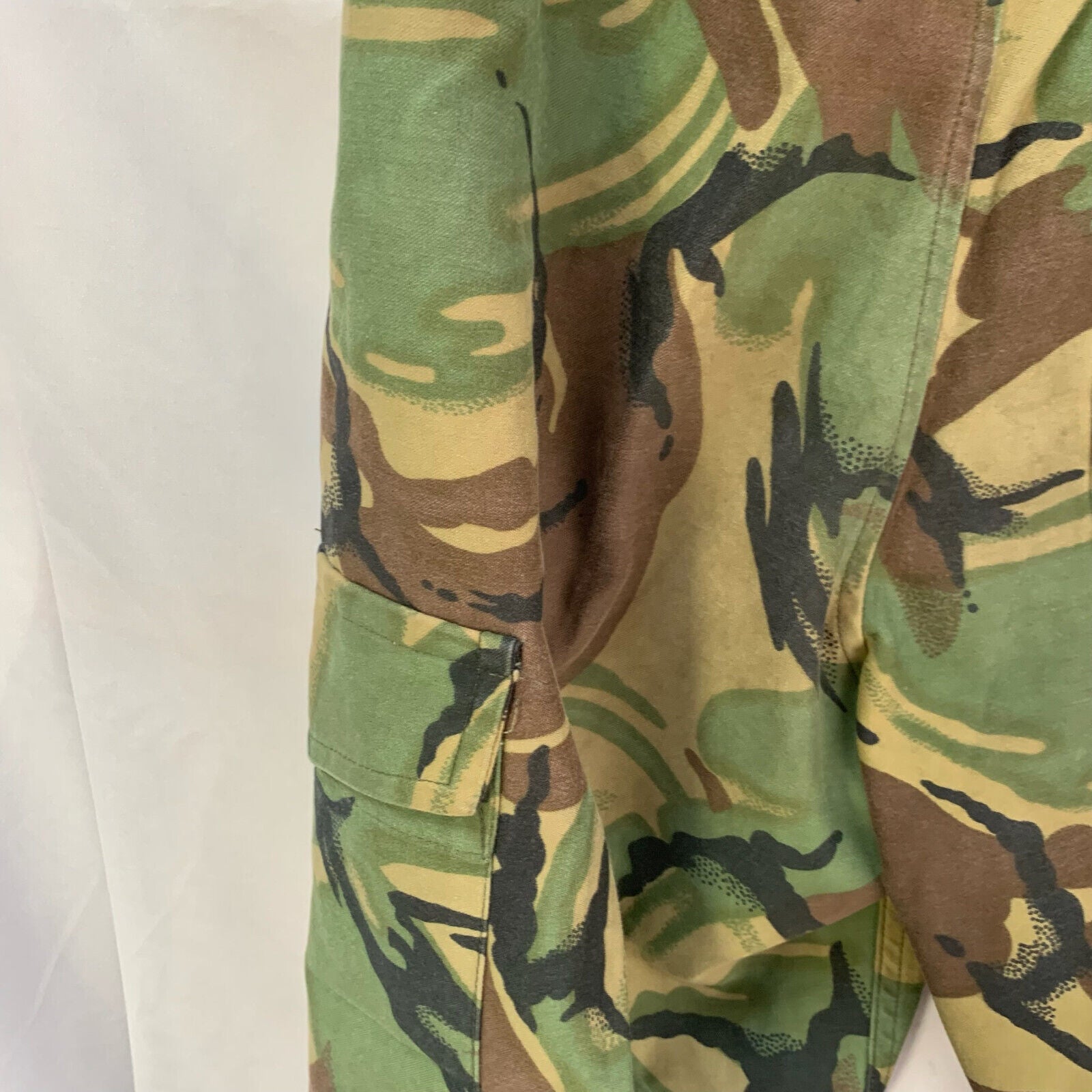 Genuine British Army 68 Pattern DPM Jungle Camouflaged Trousers - Size 29" Waist - The Militaria Shop
