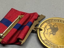 Lade das Bild in den Galerie-Viewer, Original US Marine Corps USMC Good Conduct Medal
