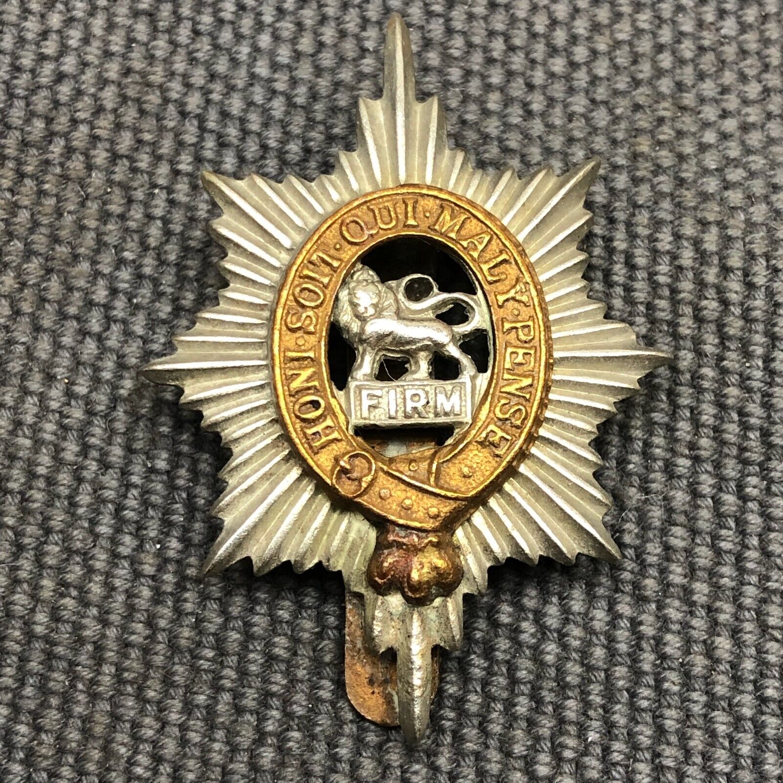 Original WW2 British Army Cap Badge - Worcestershire Regiment - The Militaria Shop