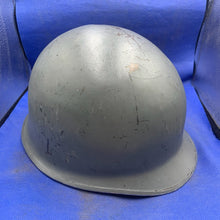 Charger l&#39;image dans la galerie, US Army M1 Helmet Style M1 Euroclone Helmet - WW2 Reenactment / Repainting
