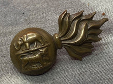 Load image into Gallery viewer, Original WW1 / WW2 British Army Royal Dublin Fusiliers Brass Collar Badge
