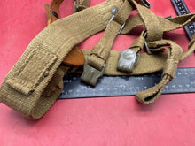 Charger l&#39;image dans la galerie, Original Post WW2 German Army Tropical Y-Straps in Great Condition
