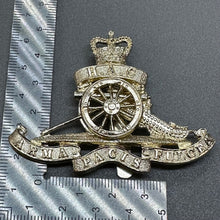 Load image into Gallery viewer, Hounourable Artillery Company Royal Artillery - Genuine British Army Cap Badge
