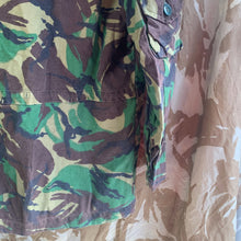 Charger l&#39;image dans la galerie, Genuine British Army Smock Combat Jungle DPM Camouflage - Size 40&quot; Chest
