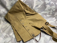 Charger l&#39;image dans la galerie, Original WW2 British Army Despatch Rider&#39;s Waterproof Trousers Superb Condition
