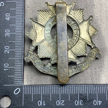 Load image into Gallery viewer, Original WW2 British Army Bedfordshire &amp; Hertfordshire Regiment Cap Badge
