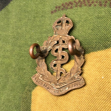 Charger l&#39;image dans la galerie, Original British Army WW2 Collar Badge - Royal Army Medical Corps RAMC - The Militaria Shop
