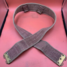 Load image into Gallery viewer, Original WW2 British Army 37 Pattern Combat Belt
