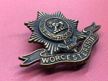 Load image into Gallery viewer, Original WW1 British Army Cap Badge - Worcestershire Regiment
