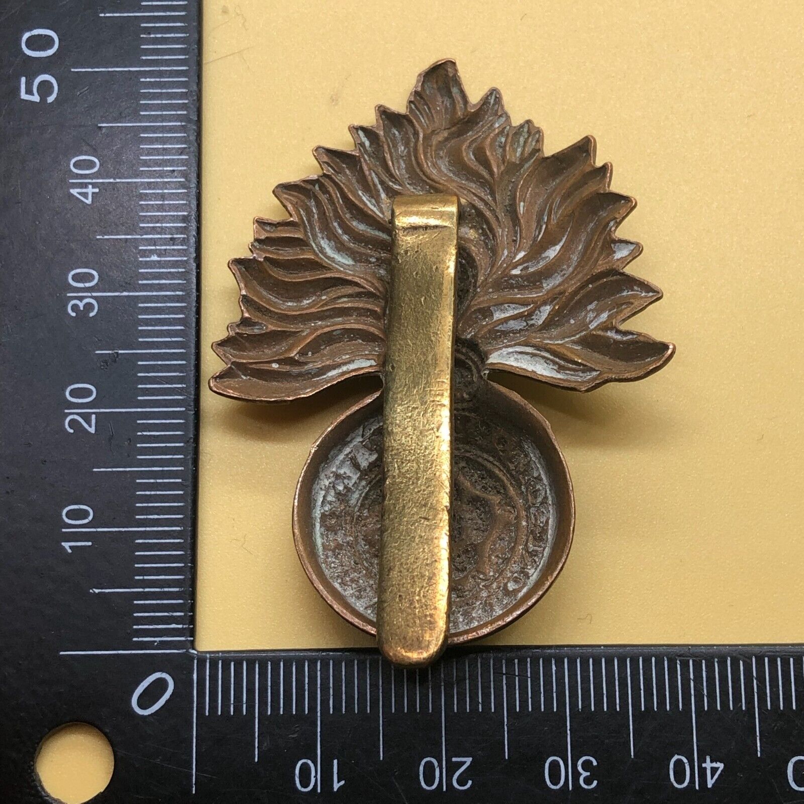 Original British Army Cap Badge - Royal Fusiliers - The Militaria Shop